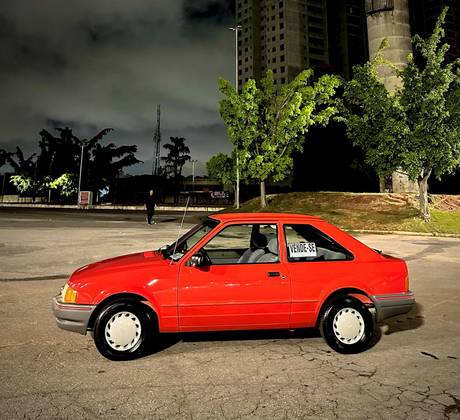 FORD ESCORT 1.0 HOBBY 8V GASOLINA 2P MANUAL
